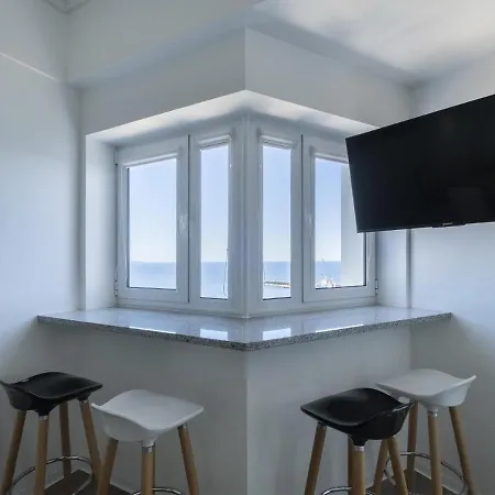 Volcanic Ocean View Appartement *